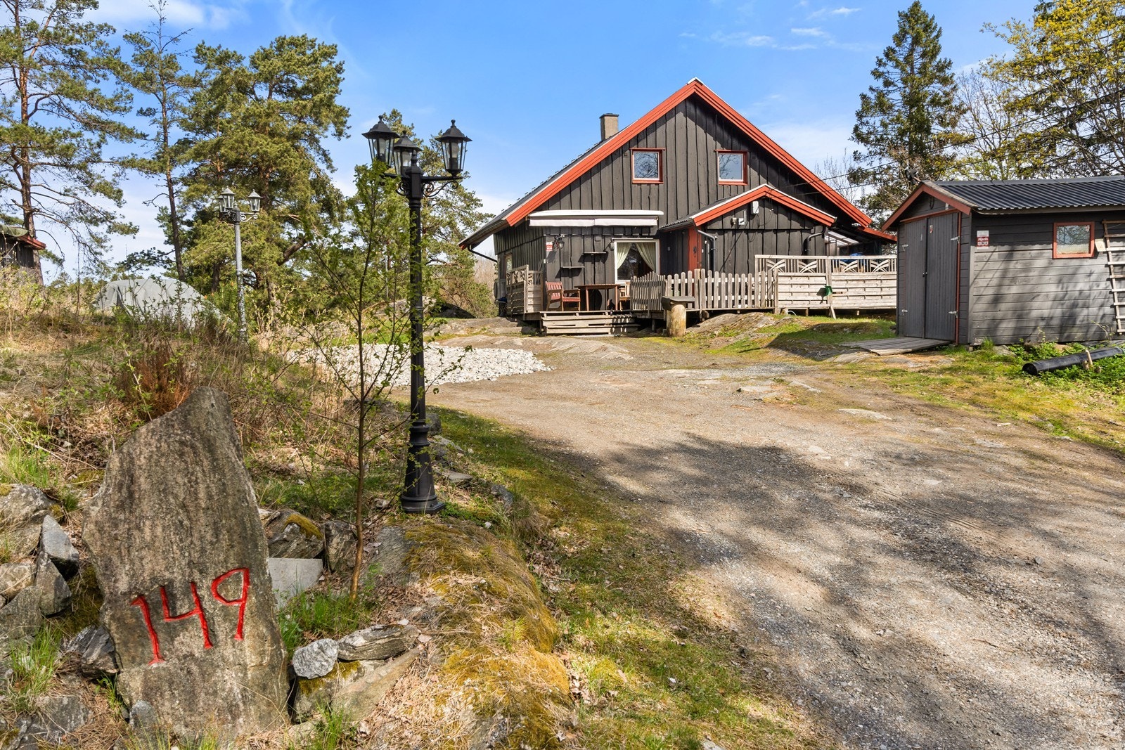 Med parkeringsmuligheter rett ved, samt kort vei til alt Moss har å by på, er det lettvint å bruke hytta hele året! Galleribilde
