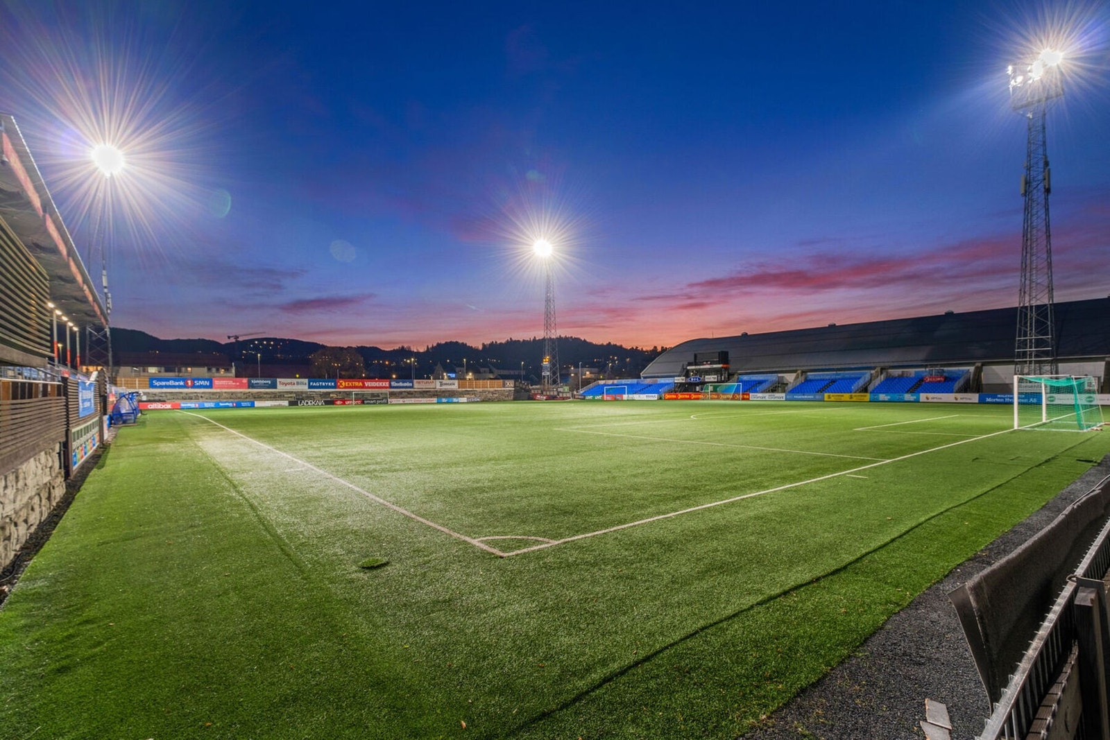 Ranheim idrettslag har flere idretts- og aktivitetstilbud. Fotball i OBOS-ligaen kan oppleves på Extra Arena. Galleribilde