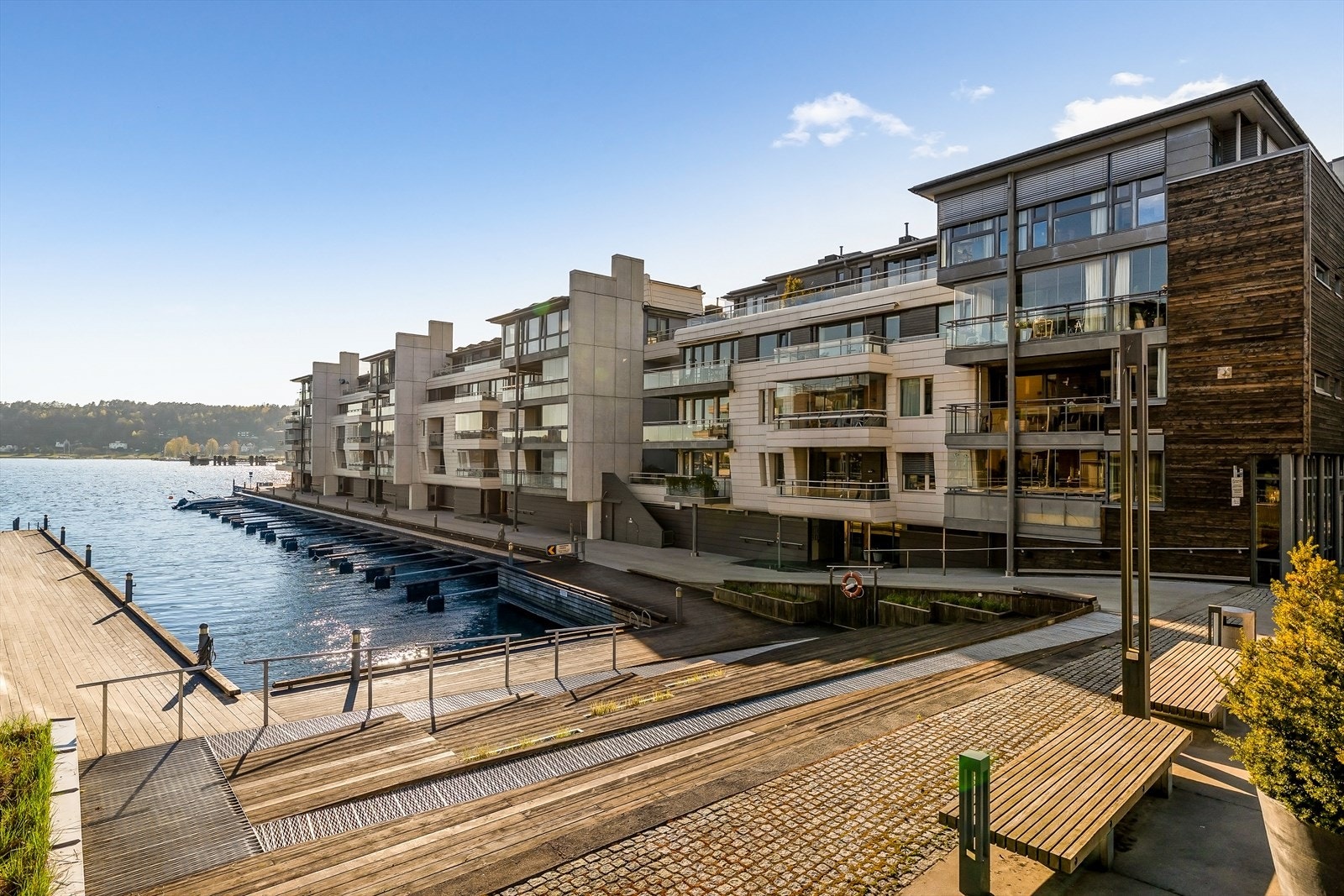 En fin mulighet til å bo på bryggekanten i Sandefjord. Galleribilde
