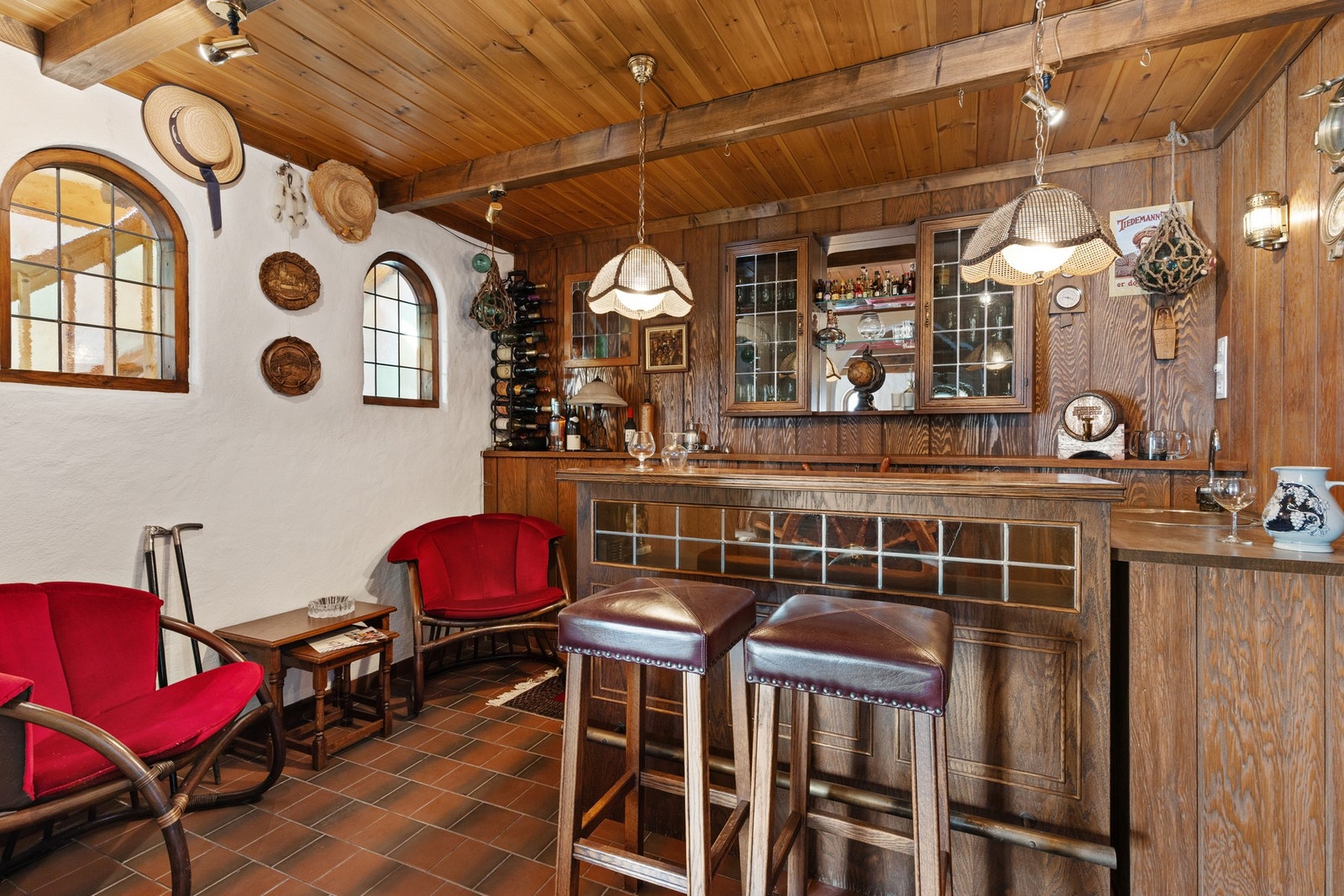 Baren medfølger salget Galleribilde