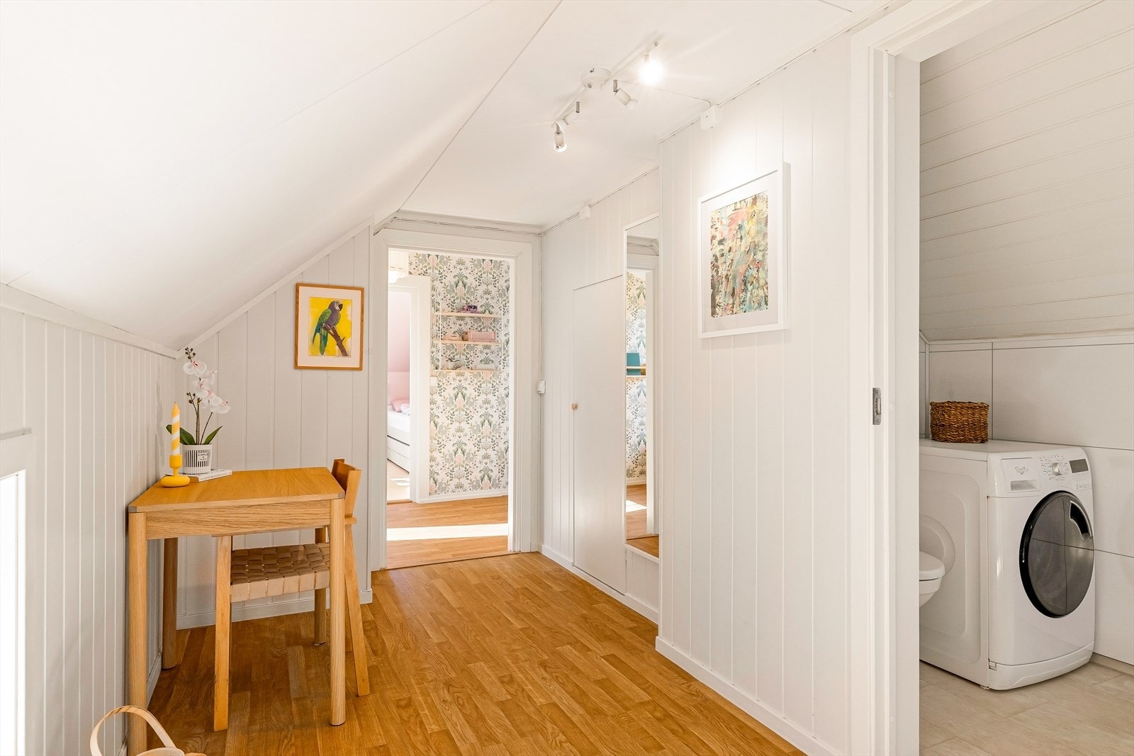 Fra gangen er det også adkomst til badet. Galleribilde