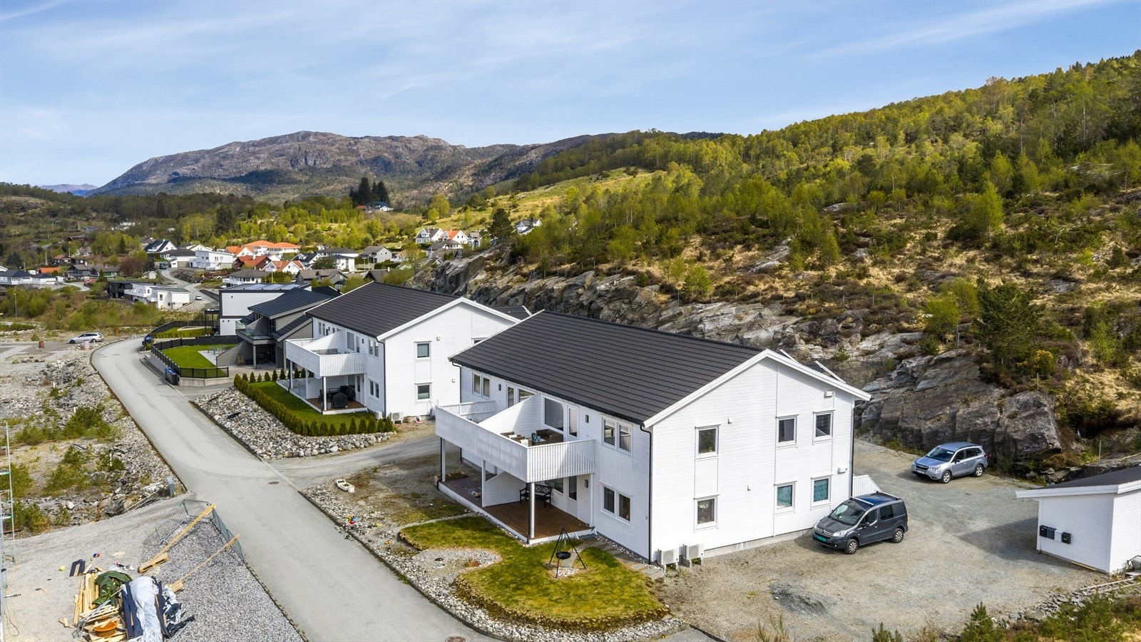 Rolig og nyetablert nabolag med sentral beliggenhet i Skjoldastraumen Galleribilde