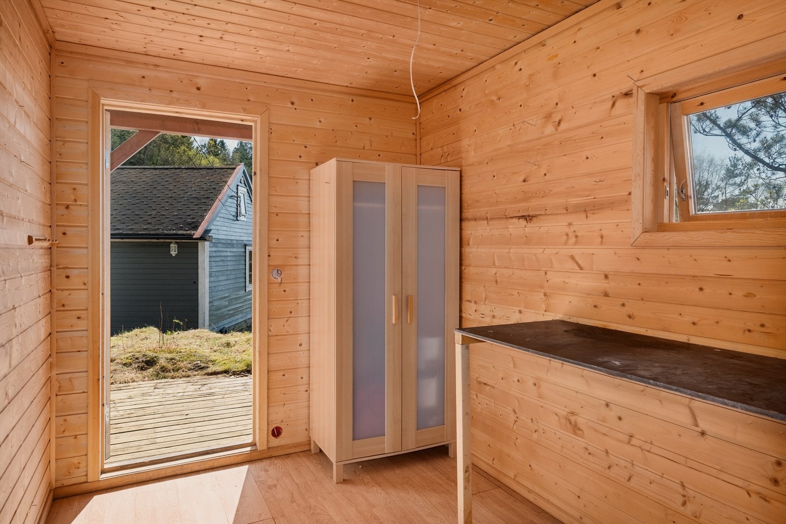 Anneks/uthus Galleribilde