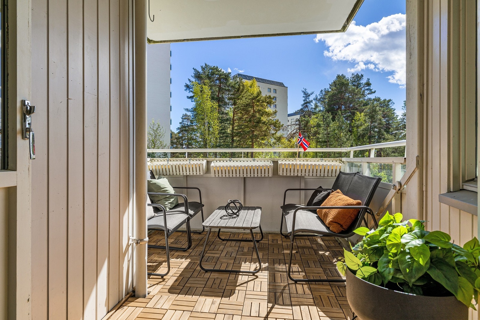 Solrik, usedvanlig gjennomført 4-roms familiebolig. Foto: Aakermann Photography (André Aakerman). Galleribilde