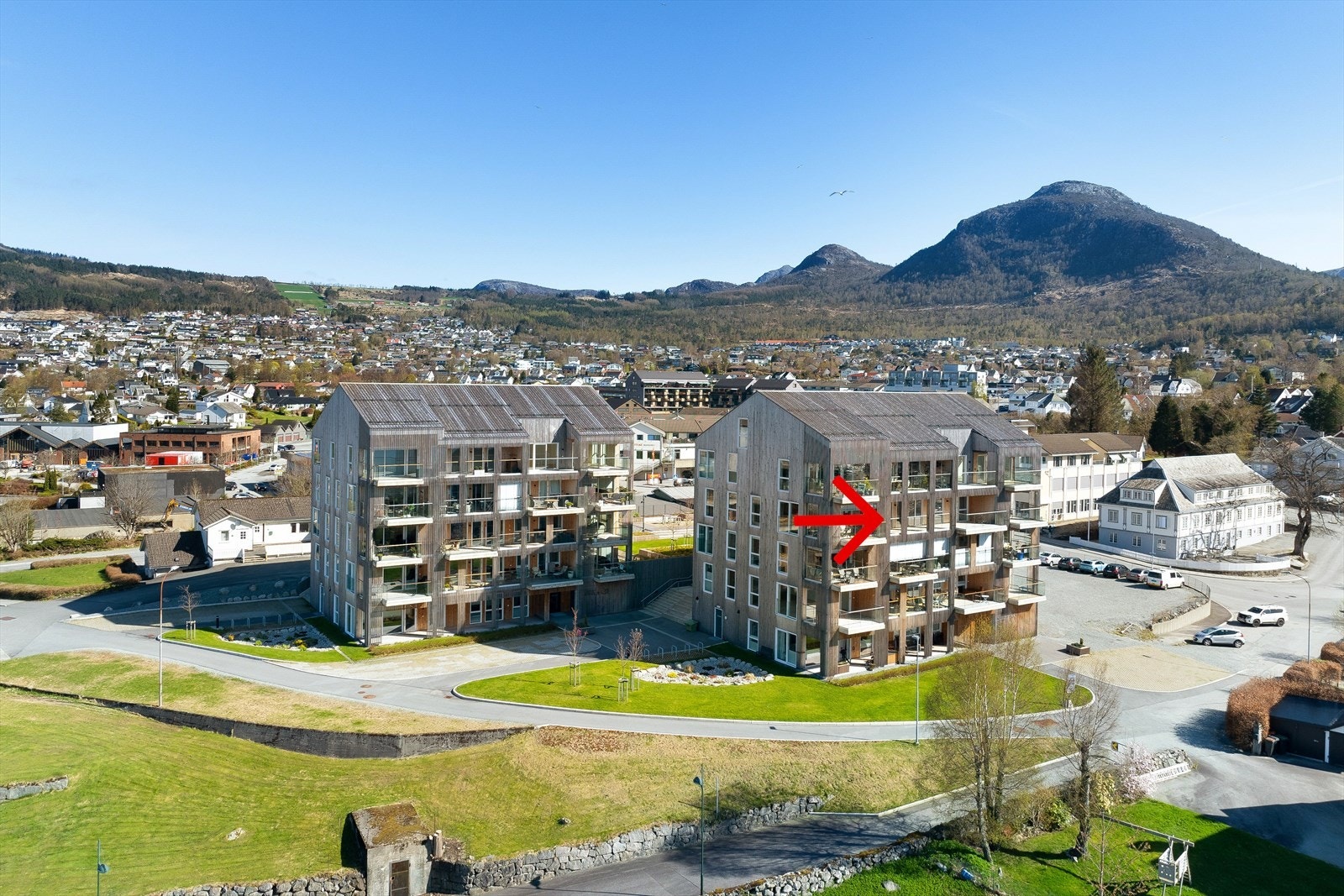 Flott leilighet i 4.etasje med panoramautsikt! Galleribilde