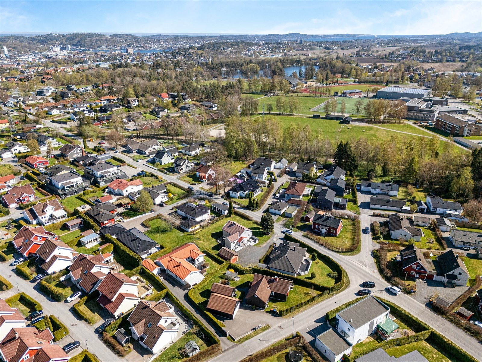 Fra Nygård er det også kort vei til Sandefjord sentrum og Hvaltorvet Kjøpesenter. Galleribilde