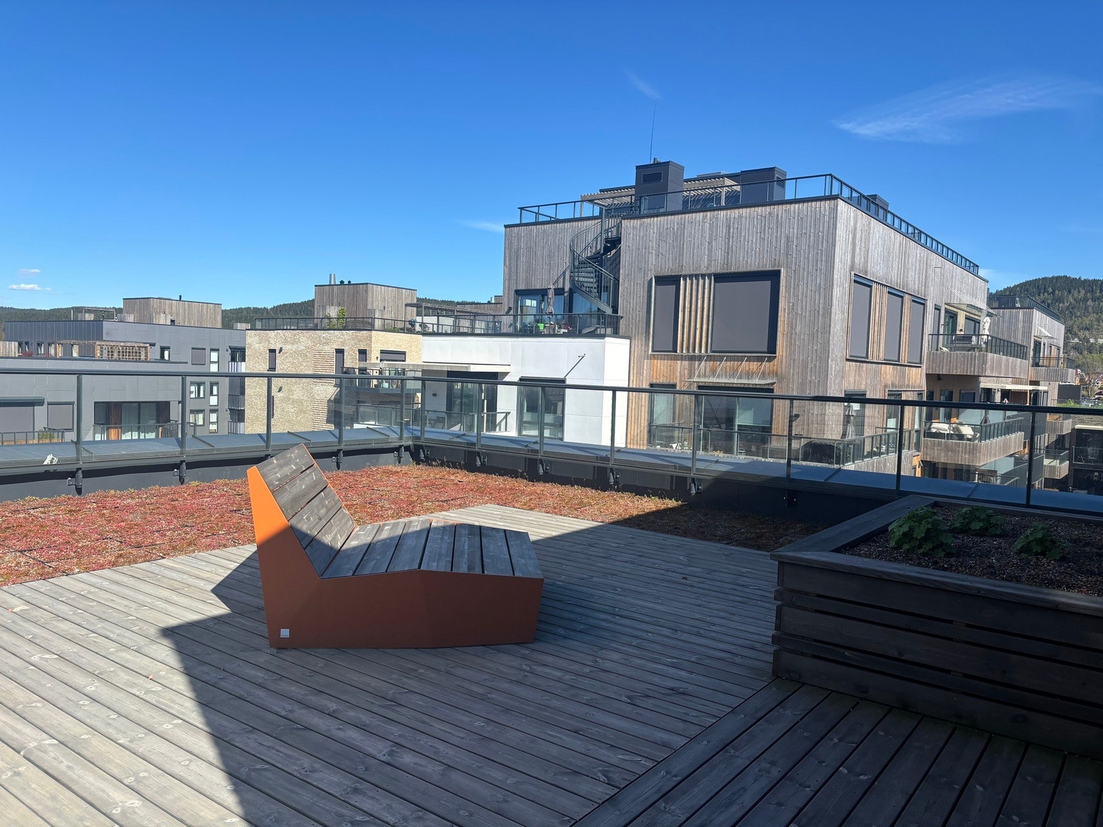 Felles takterrasse med heisen rett opp. Galleribilde