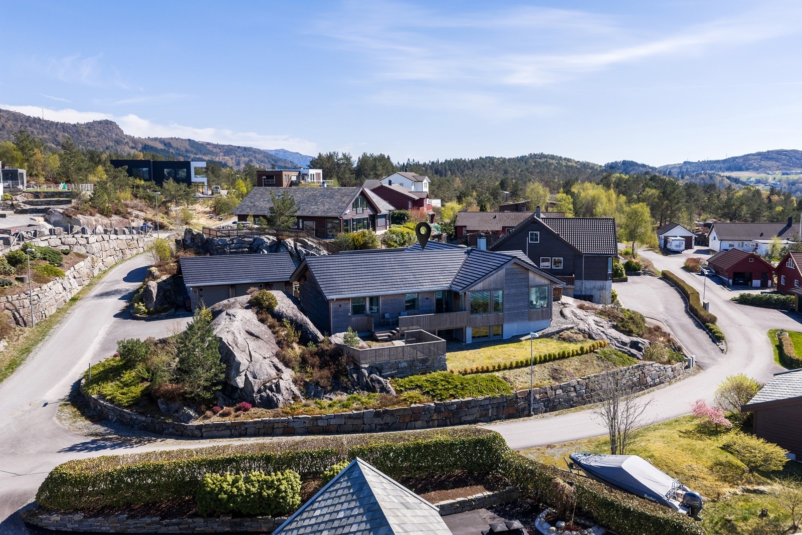 Eiendom med gode kvaliteter og fine løsninger Galleribilde