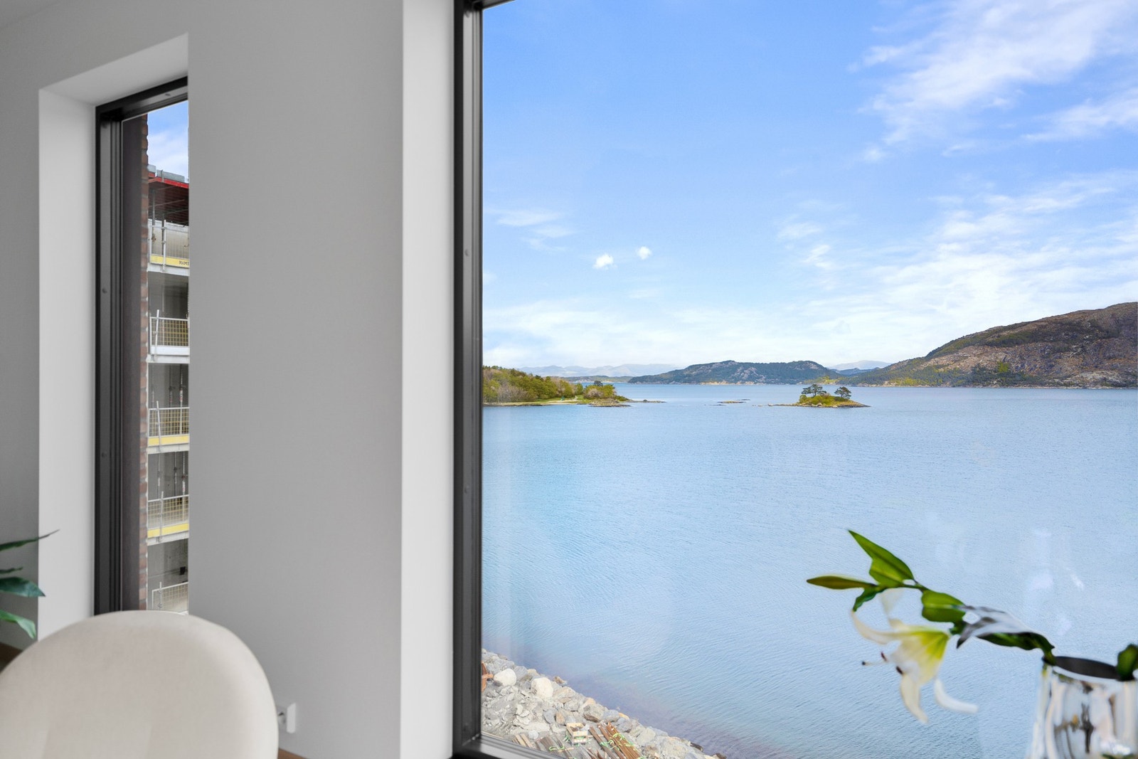 Utsikten og atmosfæren i denne leiligheten må oppleves! Galleribilde