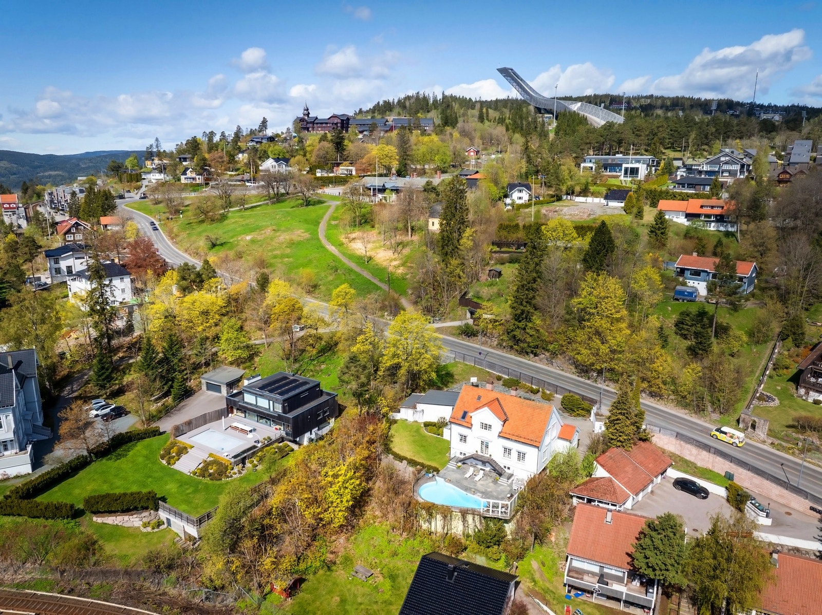 Fantastisk beliggenhet med skistadion i umiddelbar nærhet. Galleribilde