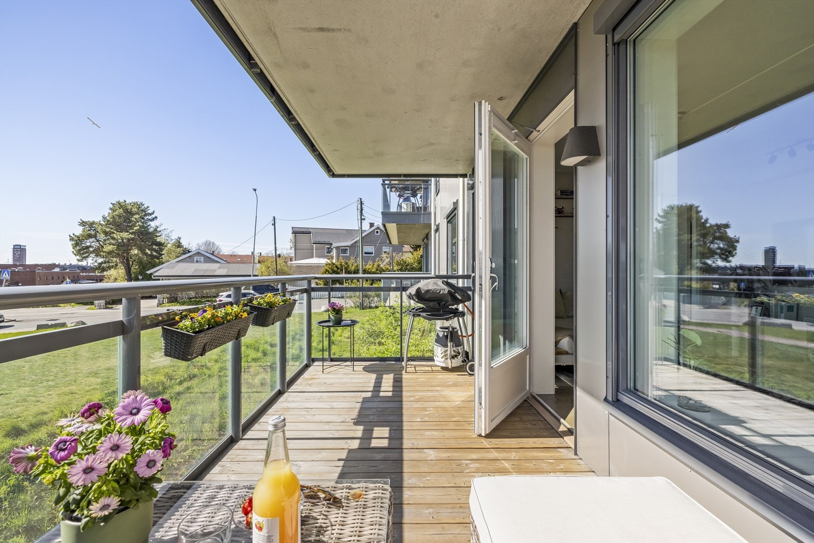 En lys og delikat 3-roms leilighet med attraktiv beliggenhet på Vollebekk. Galleribilde