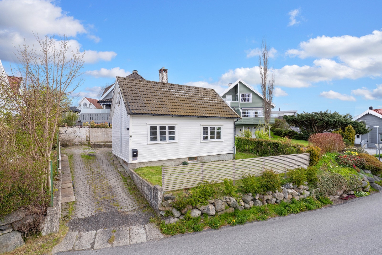 Sandnes sentrum er kun en 10 minutters spasertur unna. Galleribilde