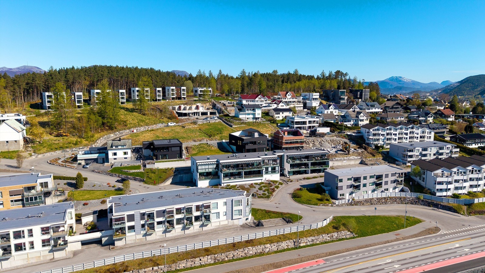 Hansmarka er et etablert og attraktivt boligområde på Åse Galleribilde