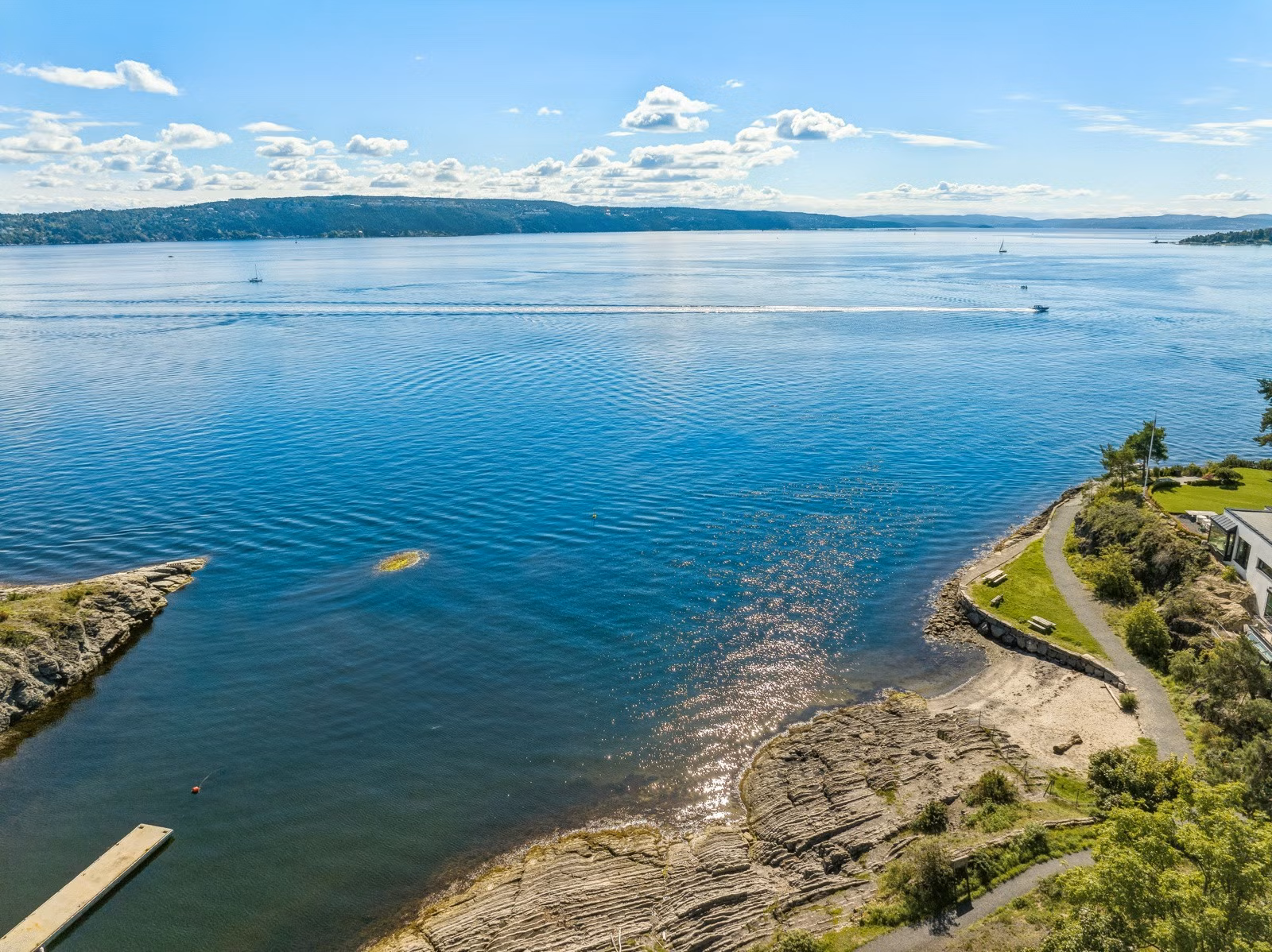 Snarøya Fûrst stranden som ligger like ved. Galleribilde