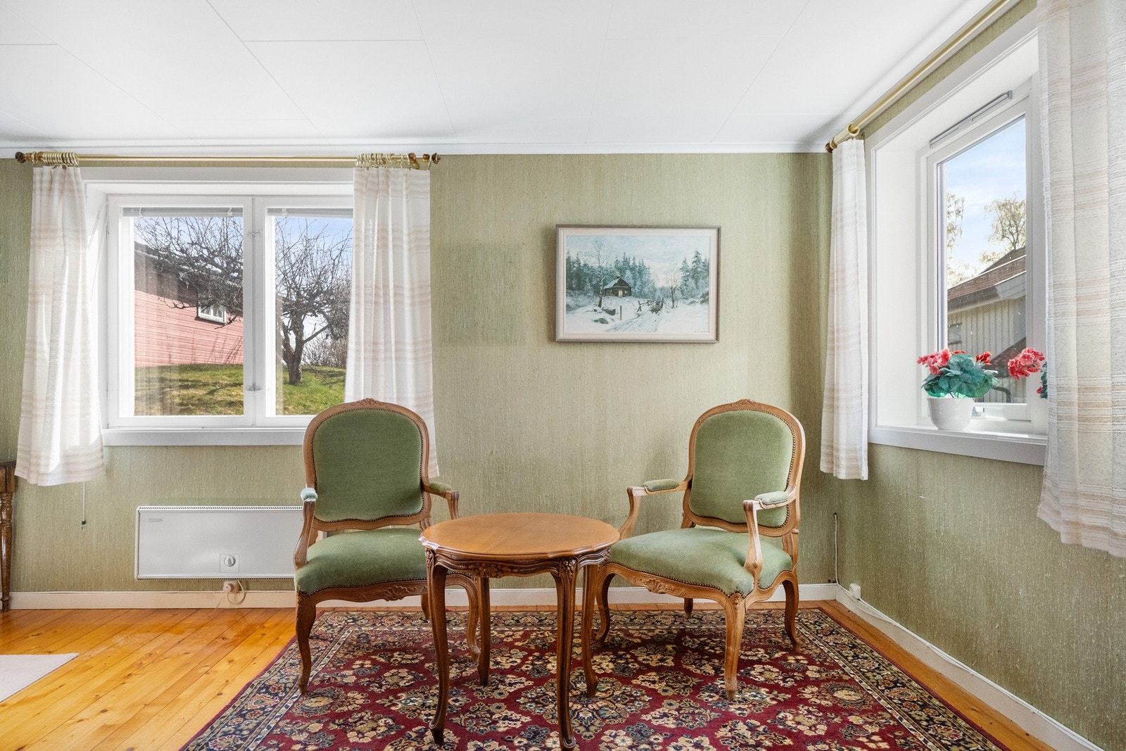 Lakkerte tregulv Galleribilde