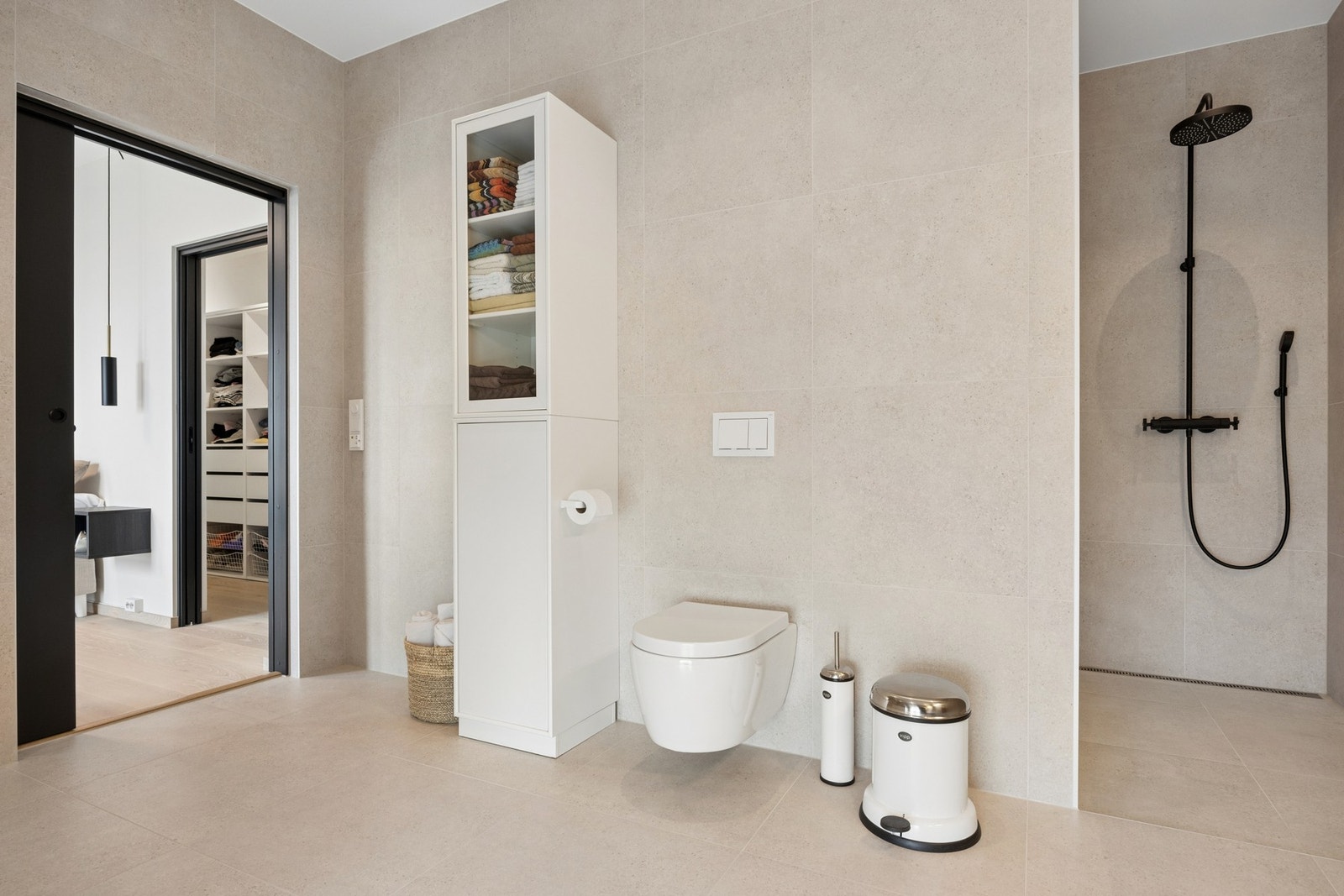 Delikat bad med 60x60 fliser Galleribilde