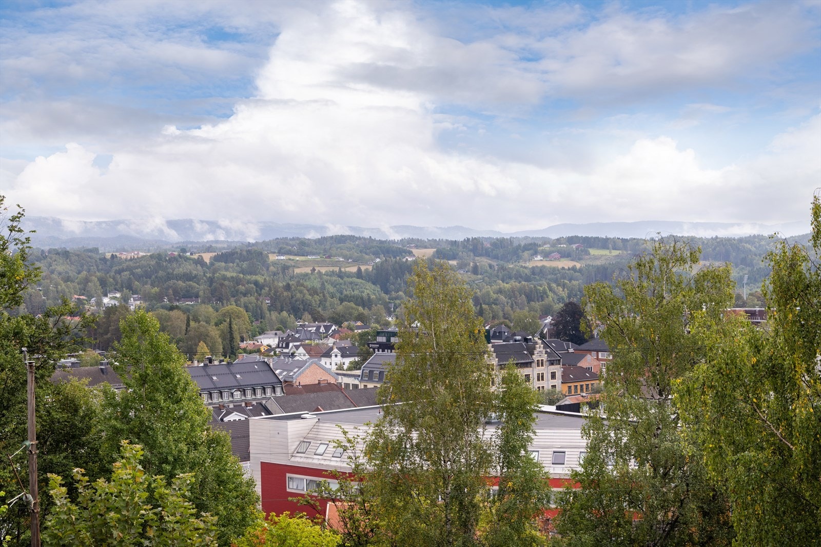Nabolaget på Høyby er et trygt og barnevennlig område med lite støy og trafikk. Galleribilde