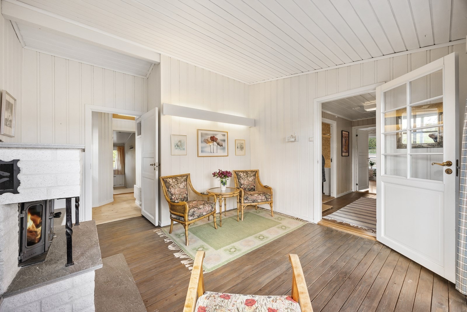 Rommet har flere bruksmuligheter og kanskje du trenger et hobbyrom på hytta, eller et hyttekontor? Galleribilde