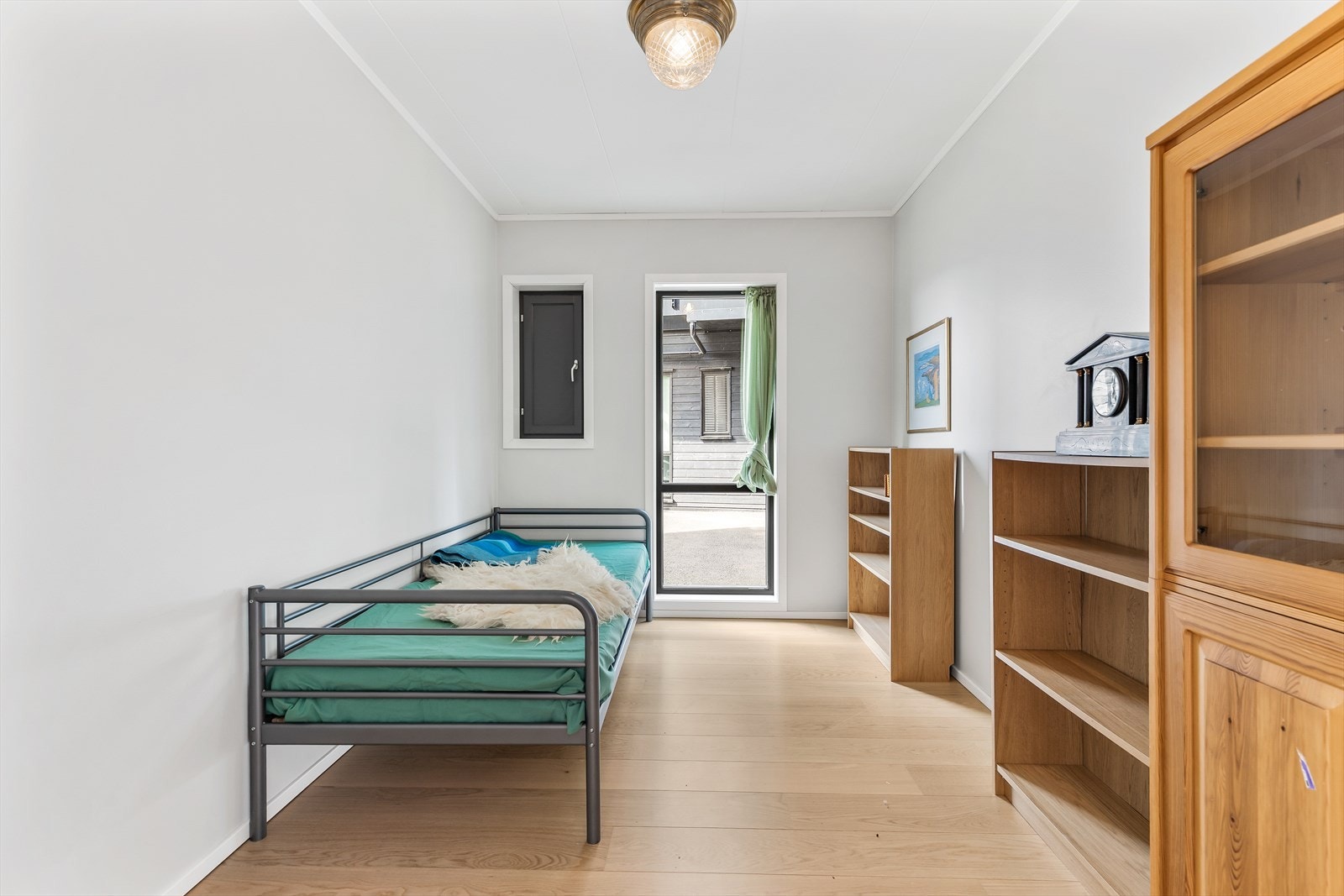 Det tredje soverommet har også god plass og parkett på gulvet, og vender ut mot fellesarealet. Galleribilde