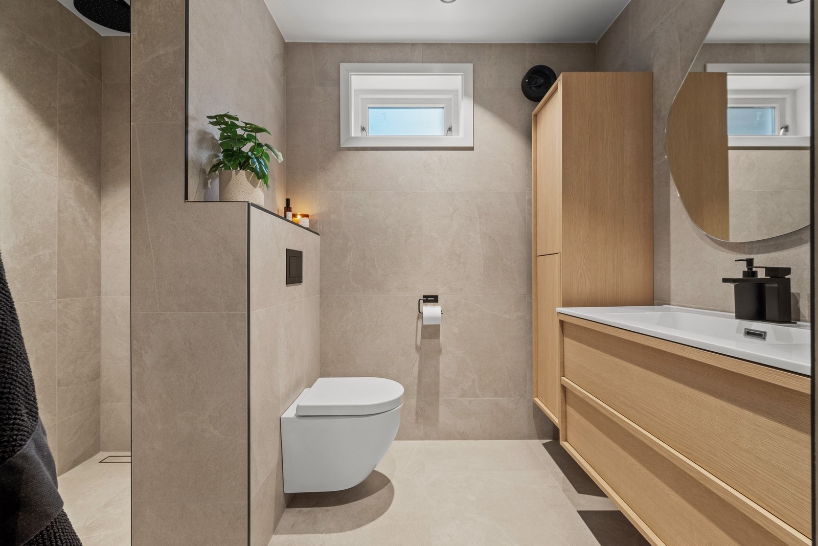 Delikat bad fra 2025. Badet er på 5,5m². Galleribilde