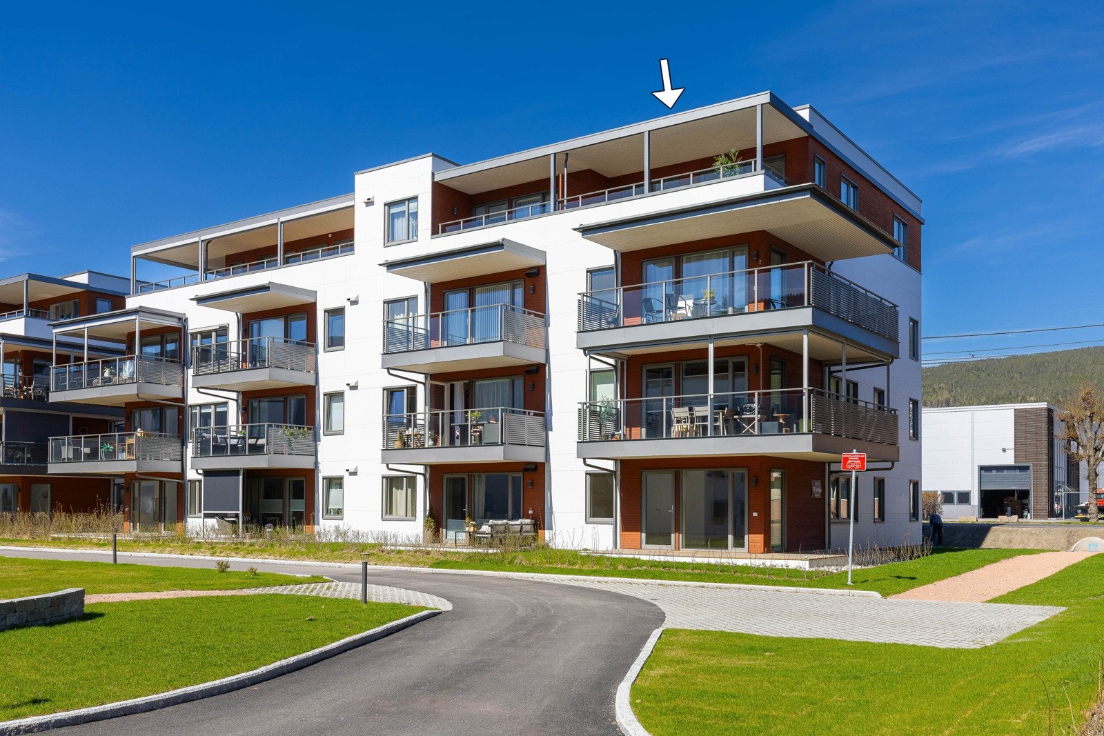 Gunstig usjenert plassering | komfortabel vannbåren gulvvarme | balansert ventilasjon Galleribilde