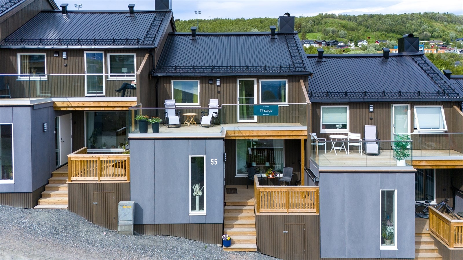 Velkommen til Solstien 55 - Et innholdsrikt rekkehus med en populær og barnevennlig beliggenhet! Galleribilde