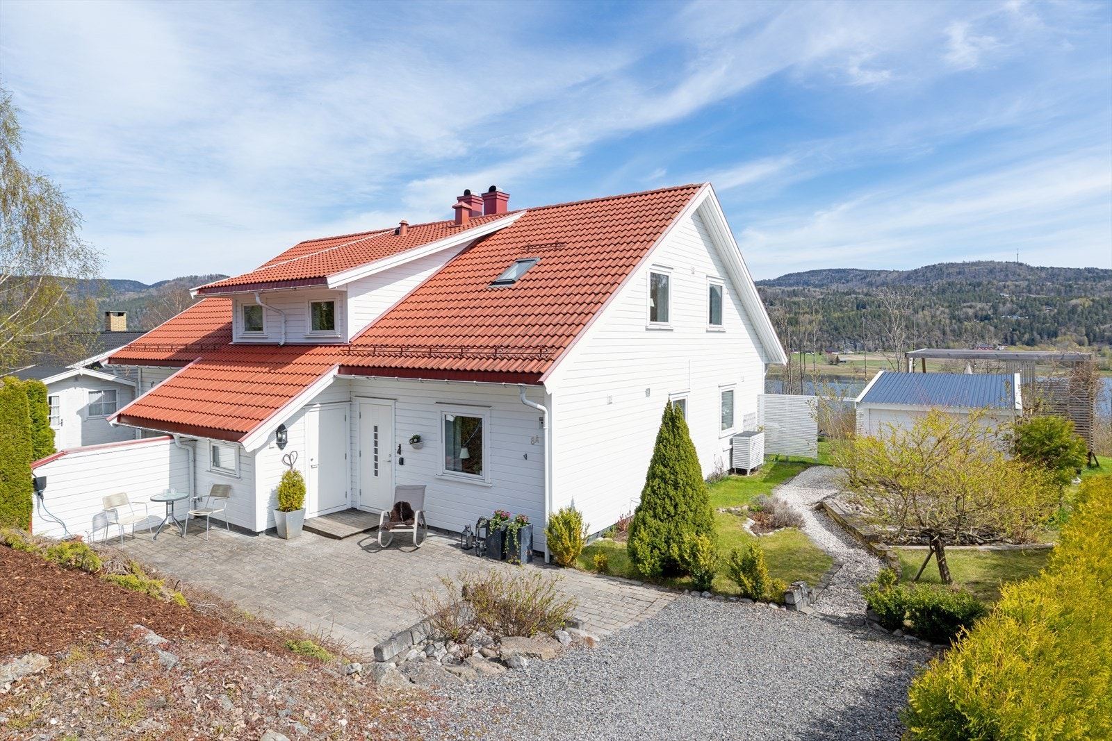 DNB Eiendom v/ Bård Betten-Øyane har gleden av å presentere Gamle Siljanveg 8A! Galleribilde