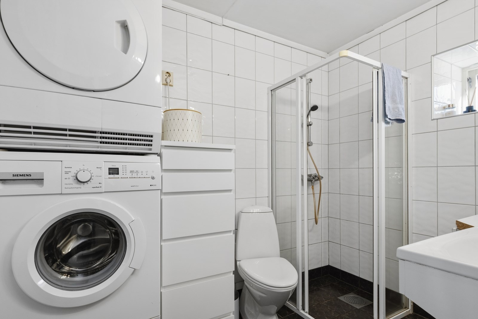 Mekanisk avtrekk sørger for god ventilasjon på badet. Galleribilde