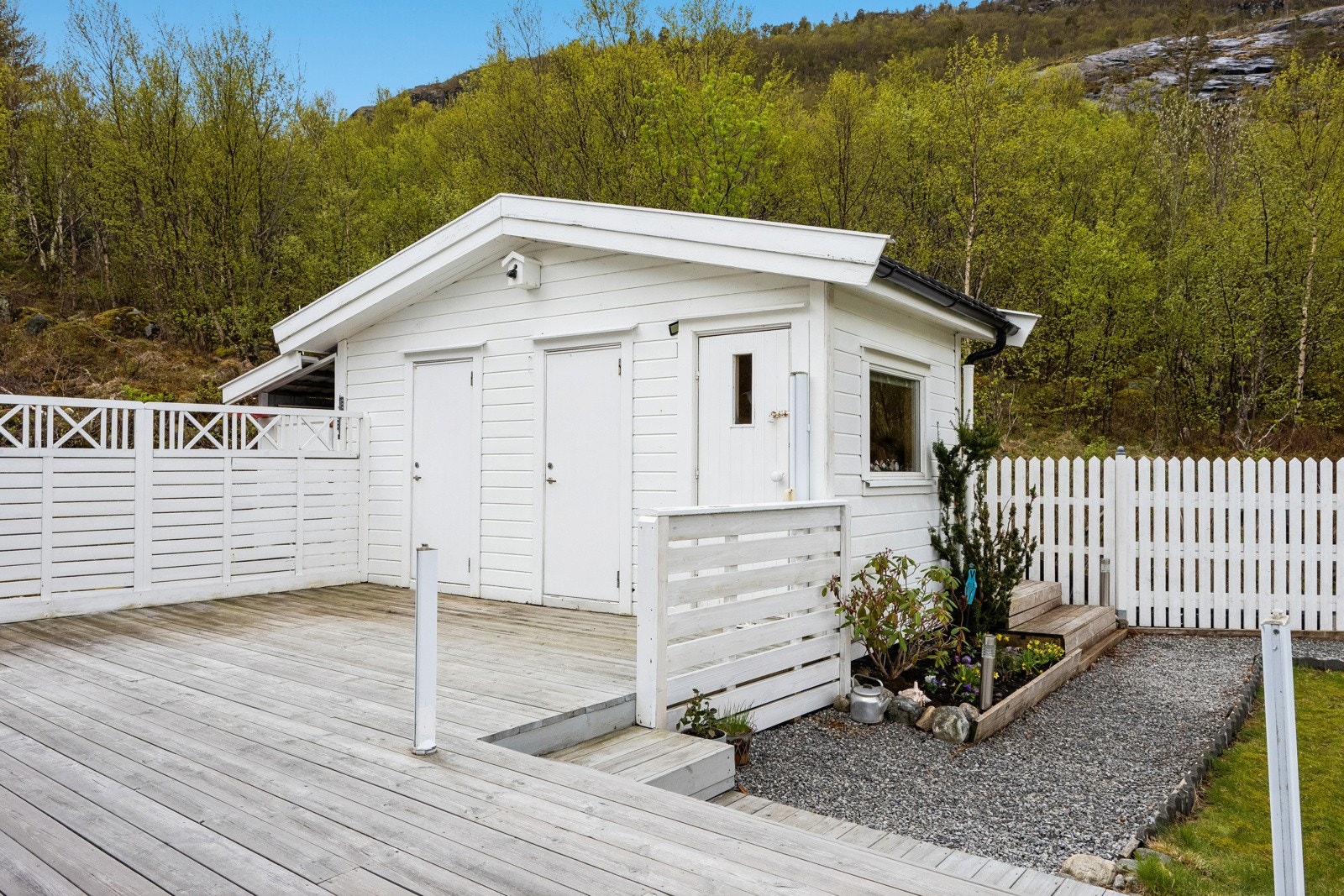 Uthus med boder og badstue. Galleribilde