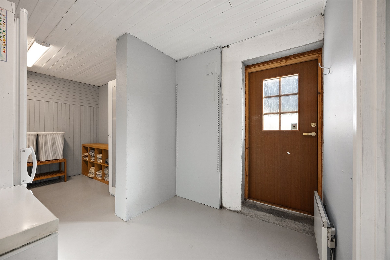 Praktisk med egen utgang til hagen. Galleribilde