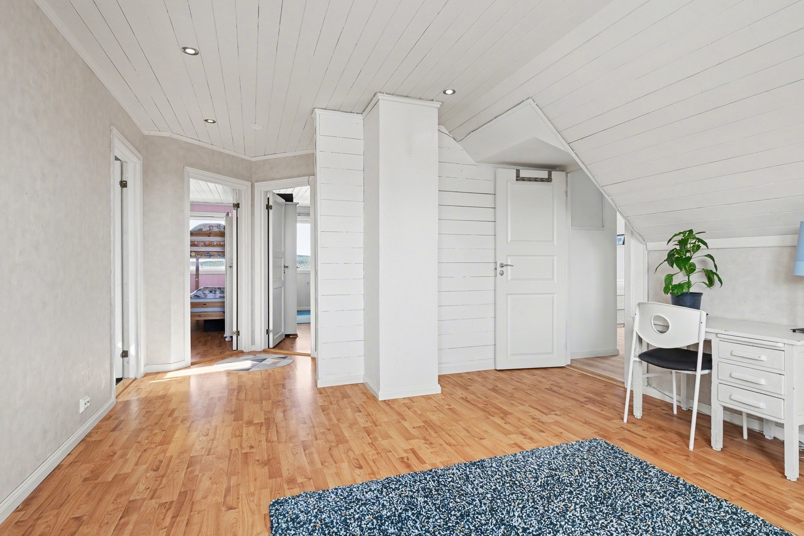 Fra loftstuen mot soverommene. Galleribilde