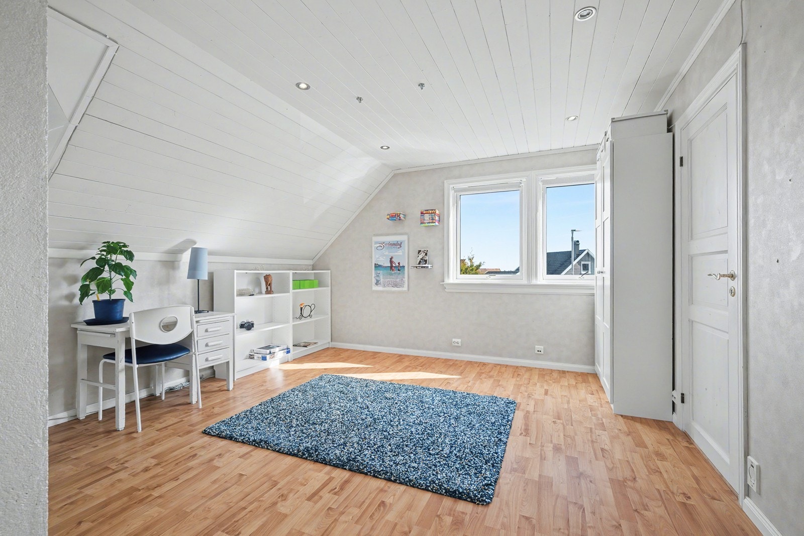 Loftstue. Her følger ikke garderobeskap med. Galleribilde
