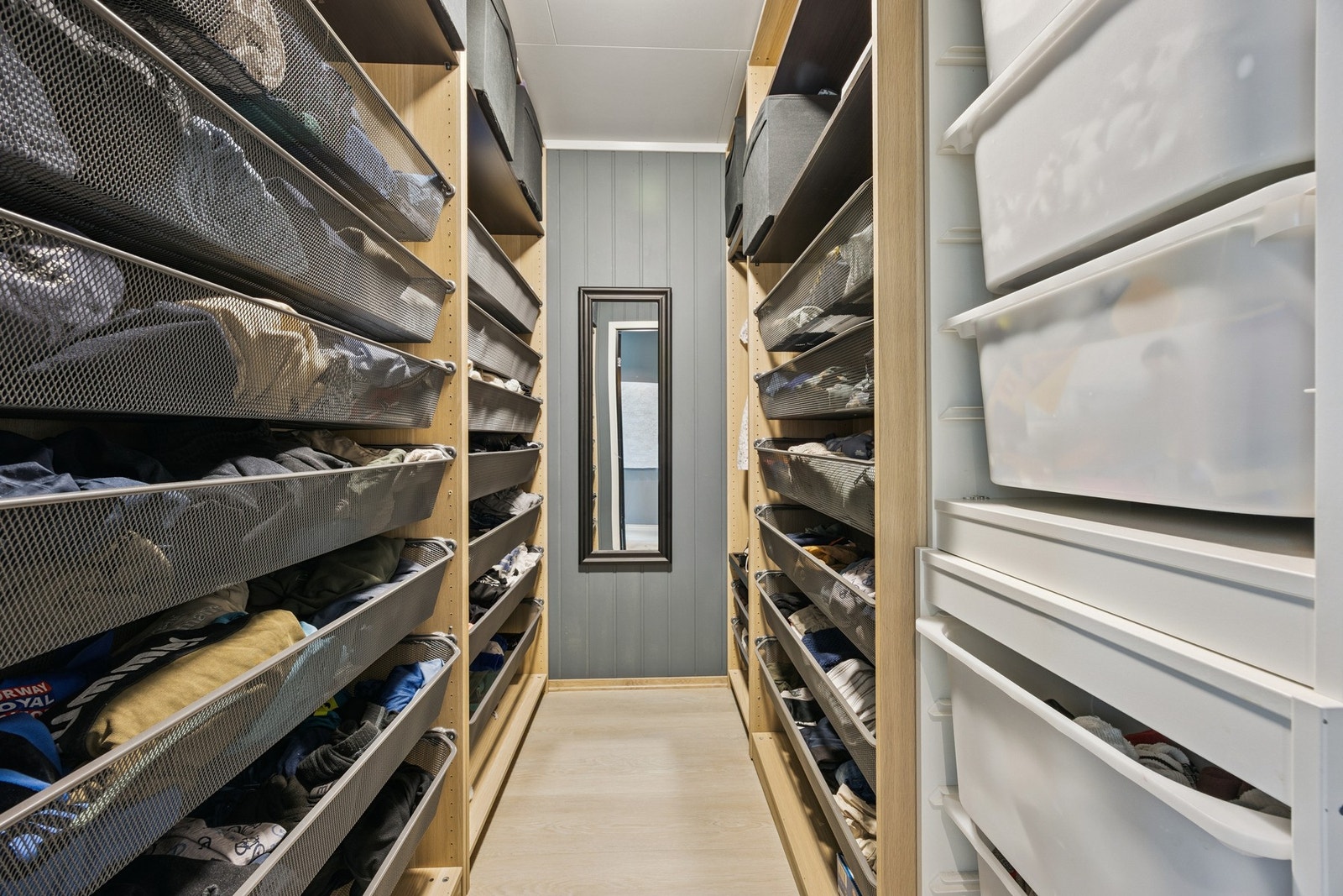 Praktisk walk-in i 2.etg Galleribilde