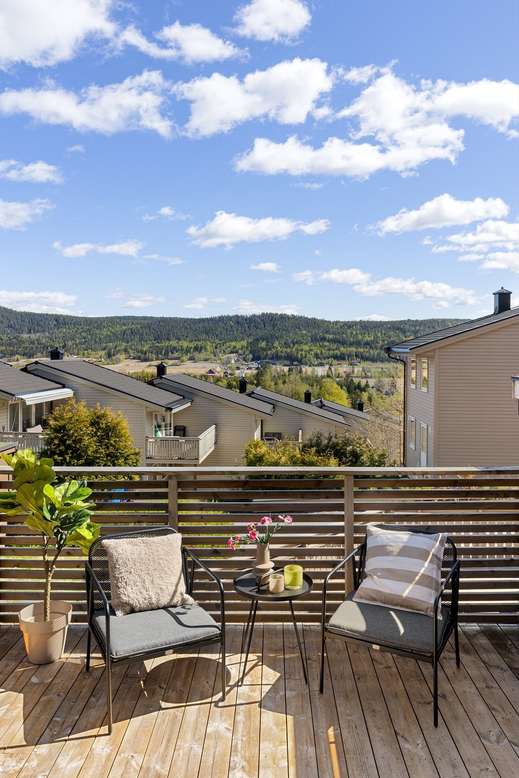 Lyst, luftig og fin utsikt! Galleribilde