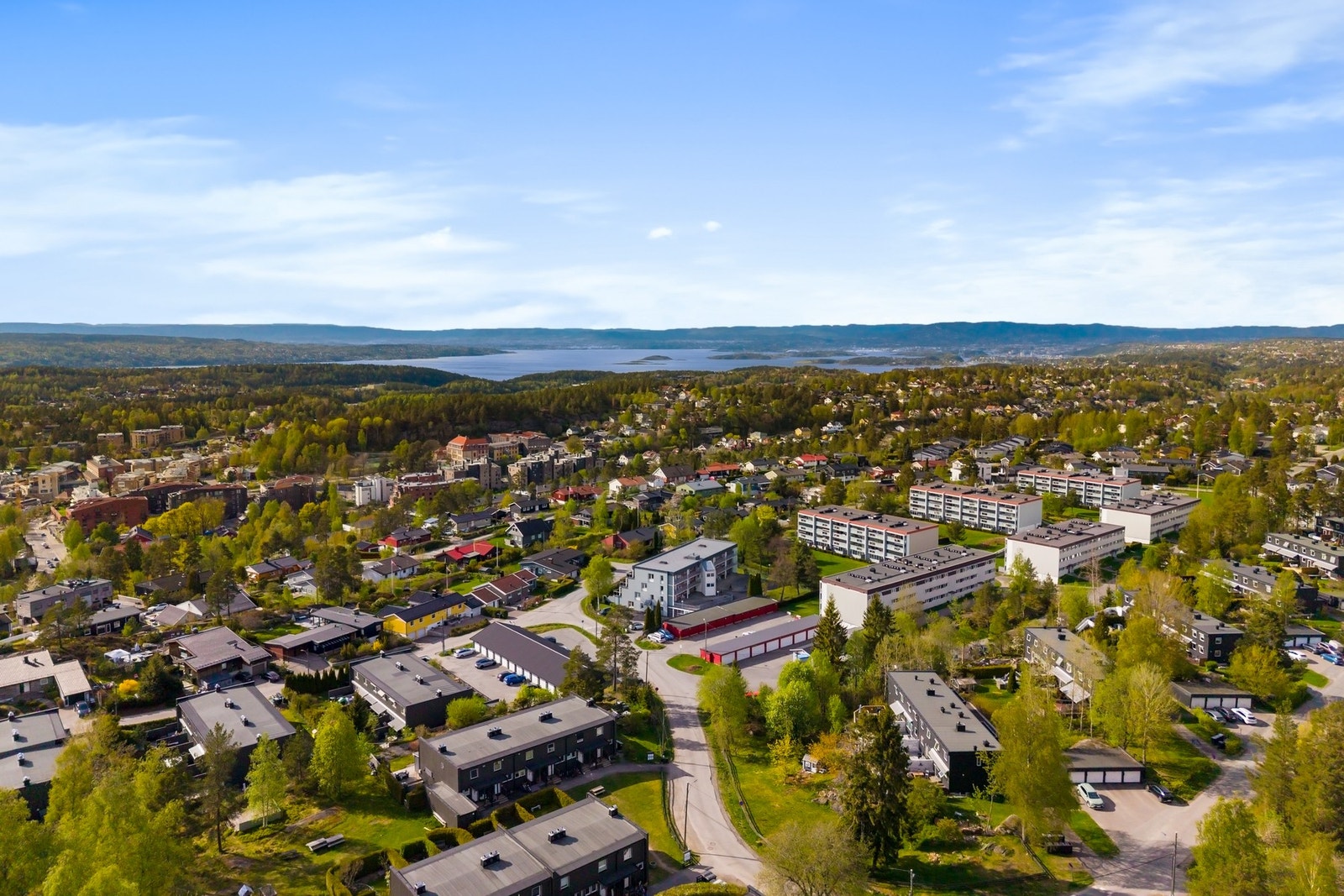 Oversikt over området med Oslofjorden i bakgrunnen Galleribilde
