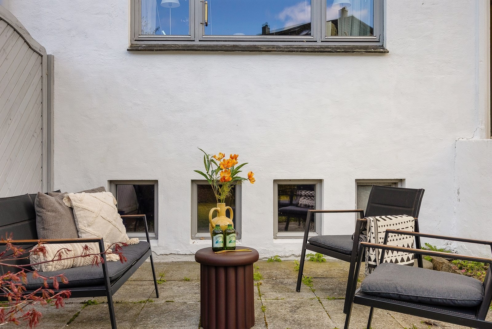 Levegger gjør uteområdet mer skjermet. Galleribilde