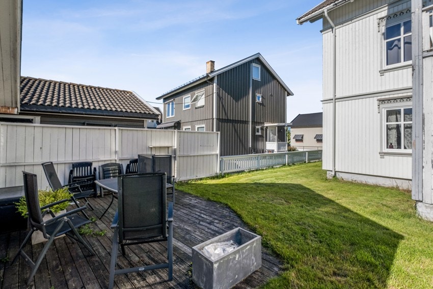 Uteområde. Galleribilde