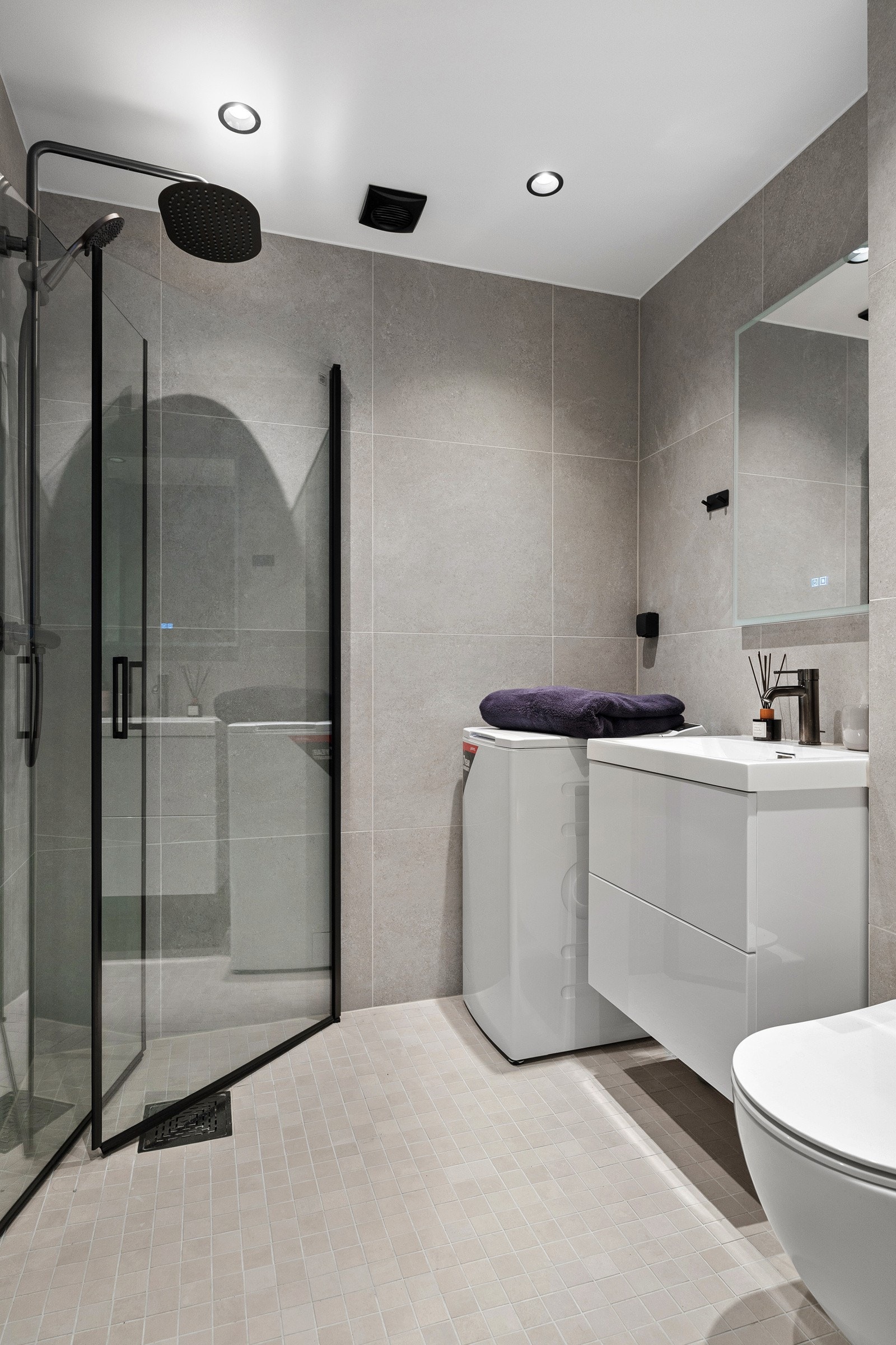 Helt nytt bad! Badet er lekkert og fint. Galleribilde
