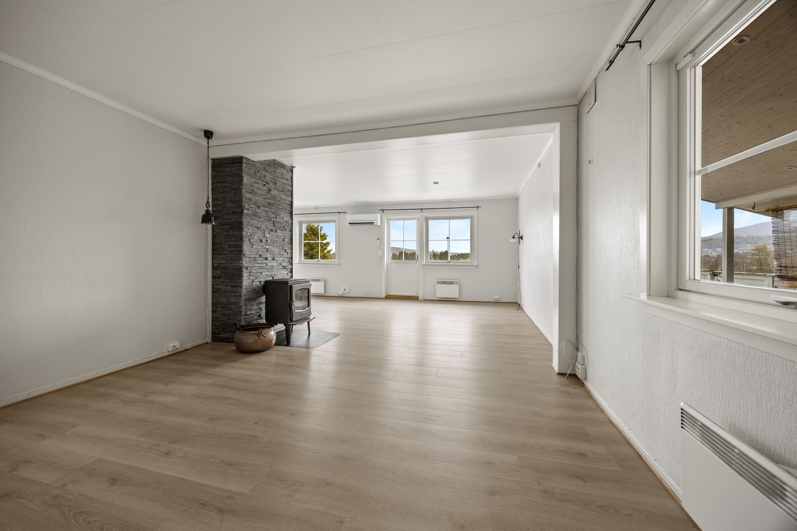 Stue - ca 36 kvm. Galleribilde