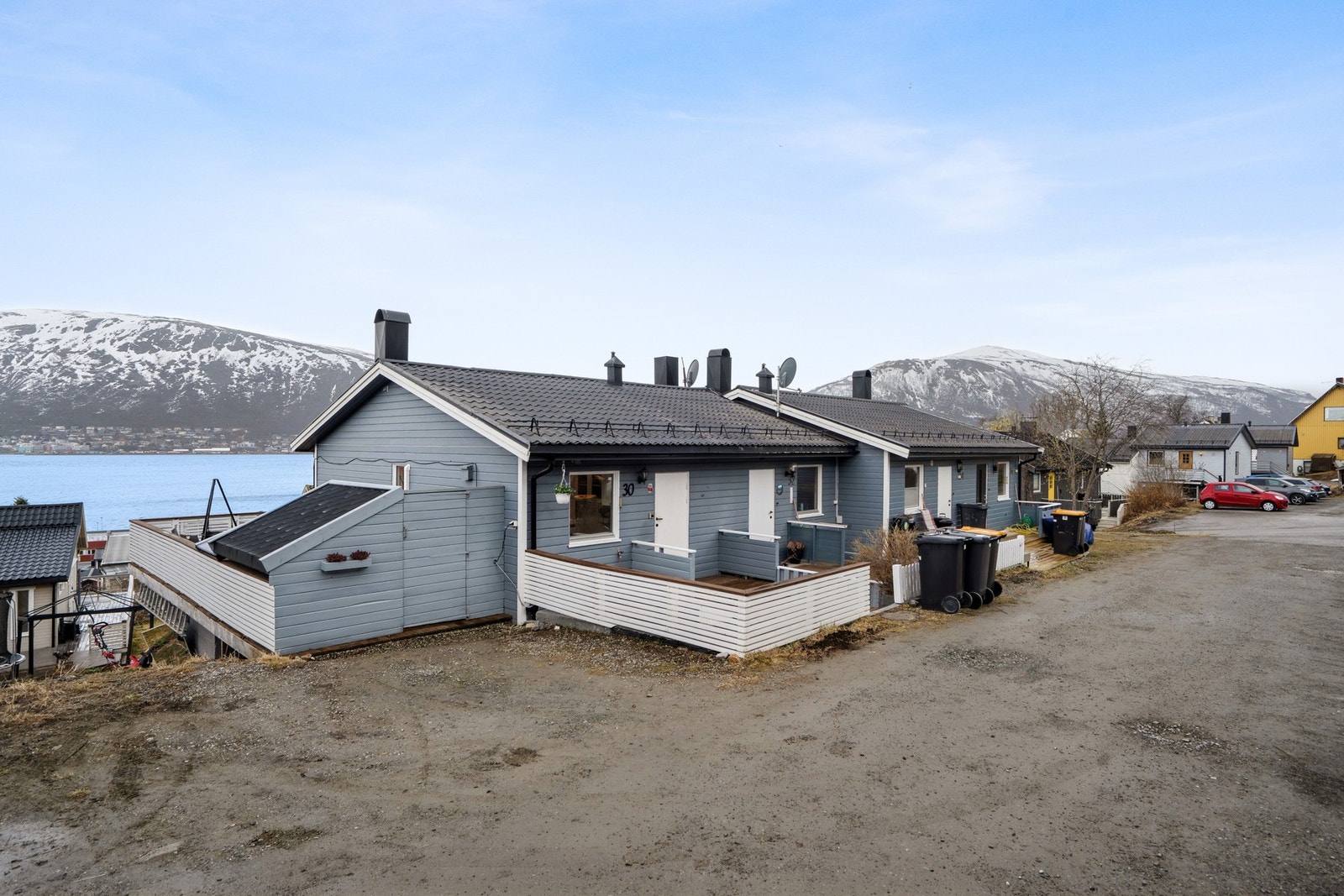 Velkommen til Nøysomheten 30! Foto: EFKT Galleribilde
