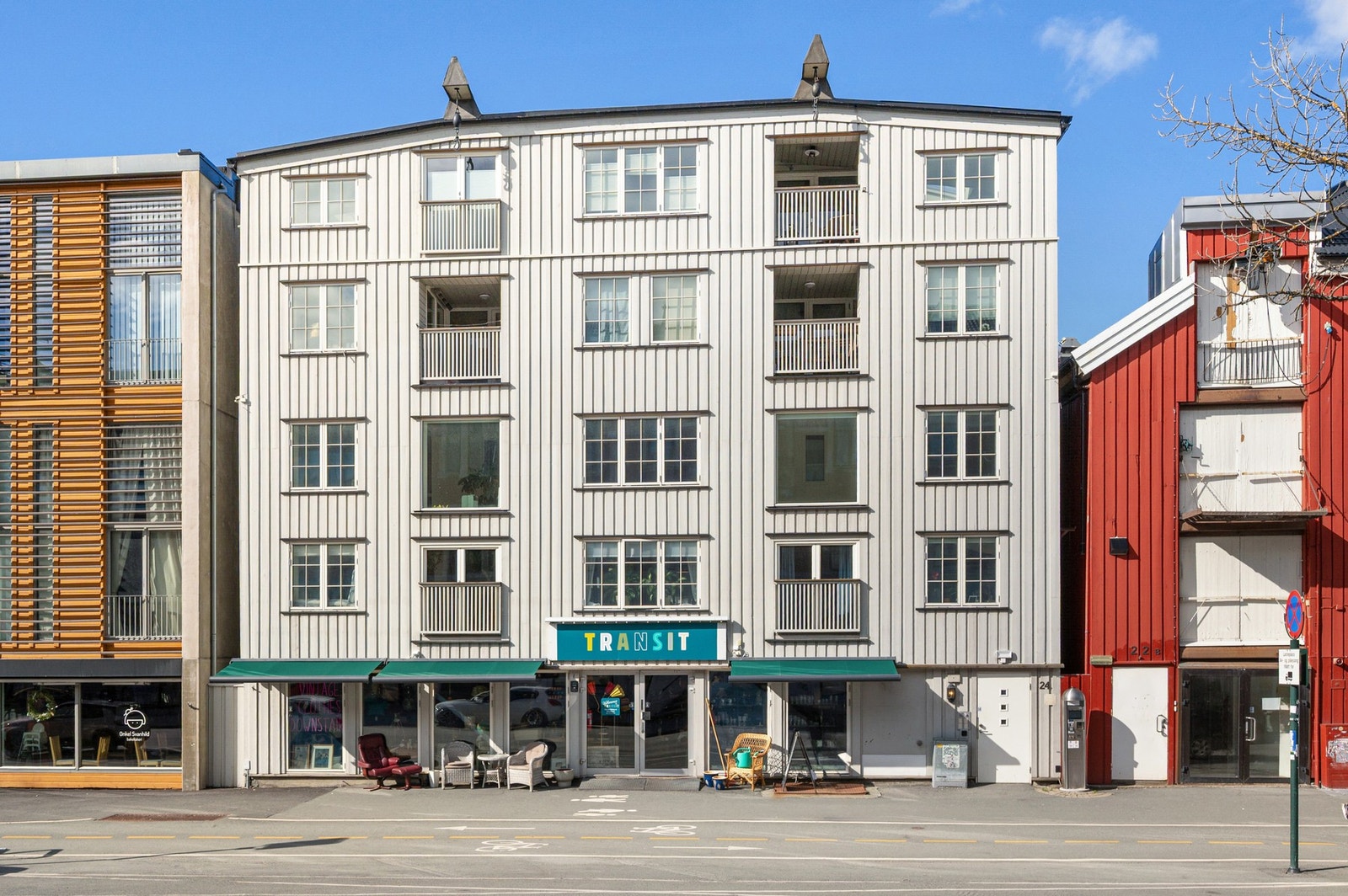 Her bor du i et av Trondheims mest stemningsfulle og historiske byområder. Galleribilde