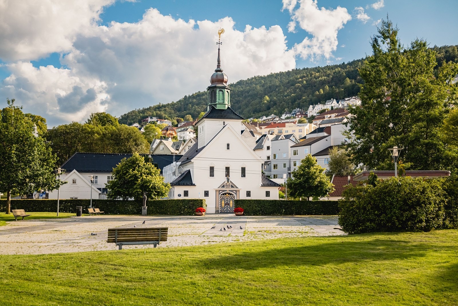 - Koselige Kirkebukten park ligger en kort gange unna boligen - Galleribilde