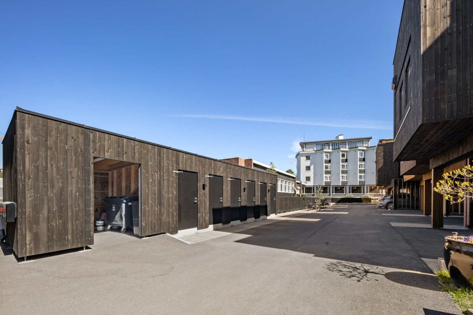 Felles sykkelparkering og boder Galleribilde