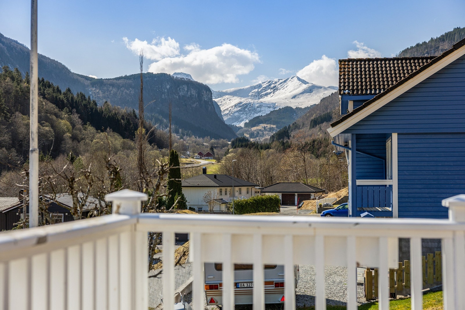 Utsikt fra verandaen. Galleribilde