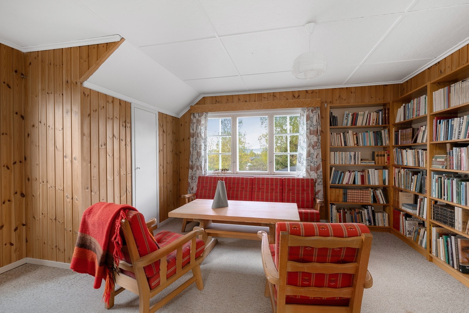 Det innerste soverommet er innredet som bibliotek. Galleribilde