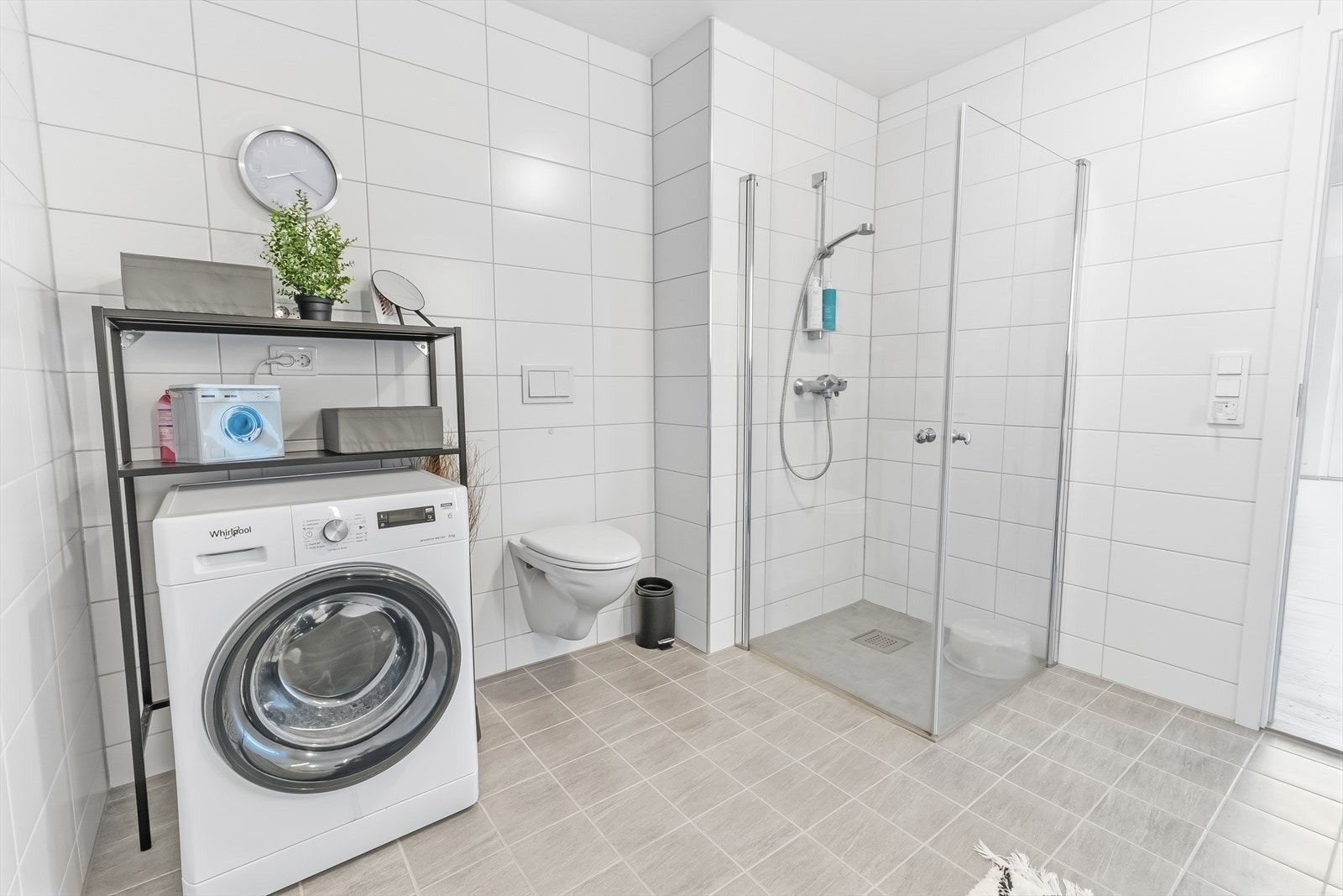 Pent flislagt bad/wc. Galleribilde