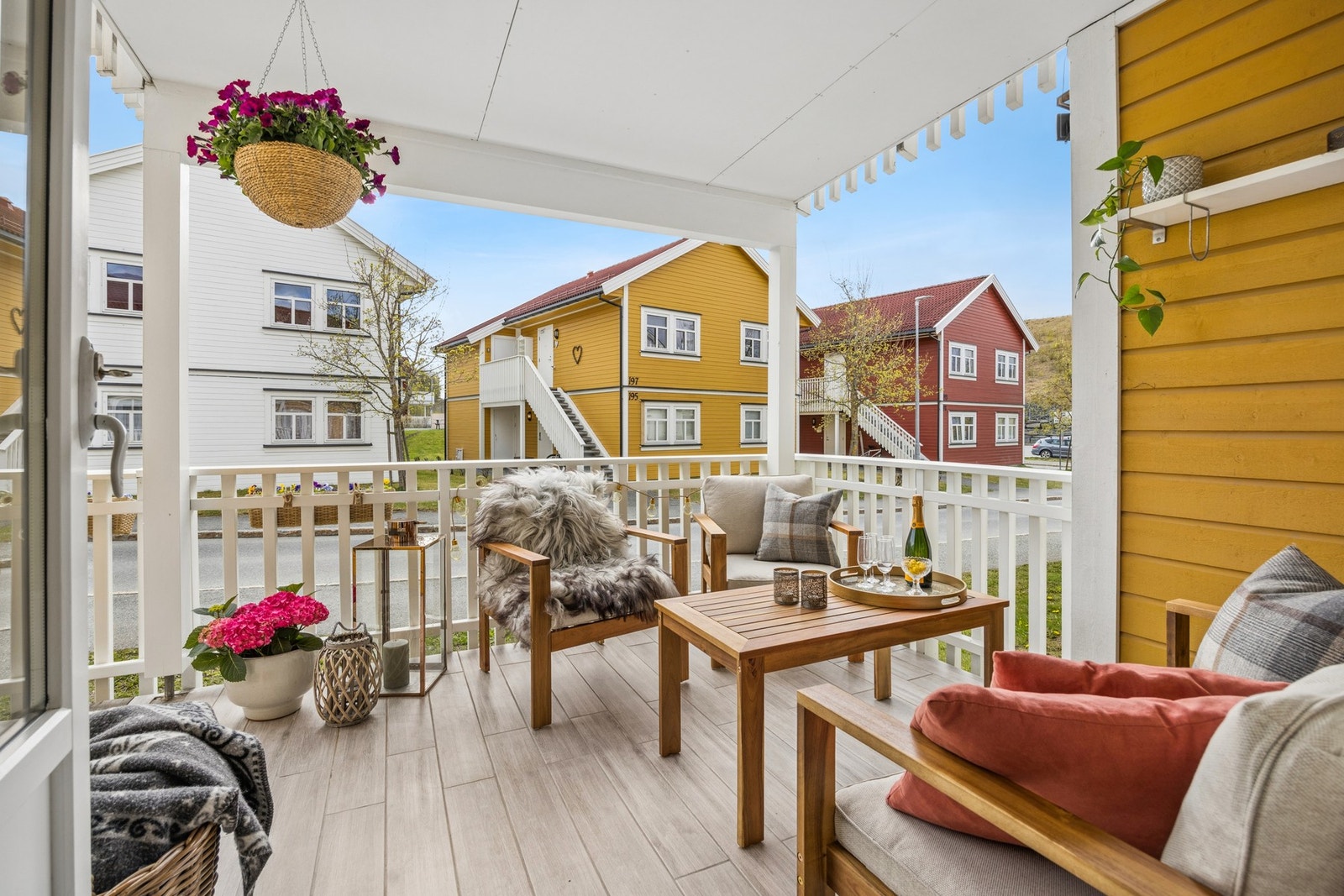 Her nytes gode solforhold. Galleribilde