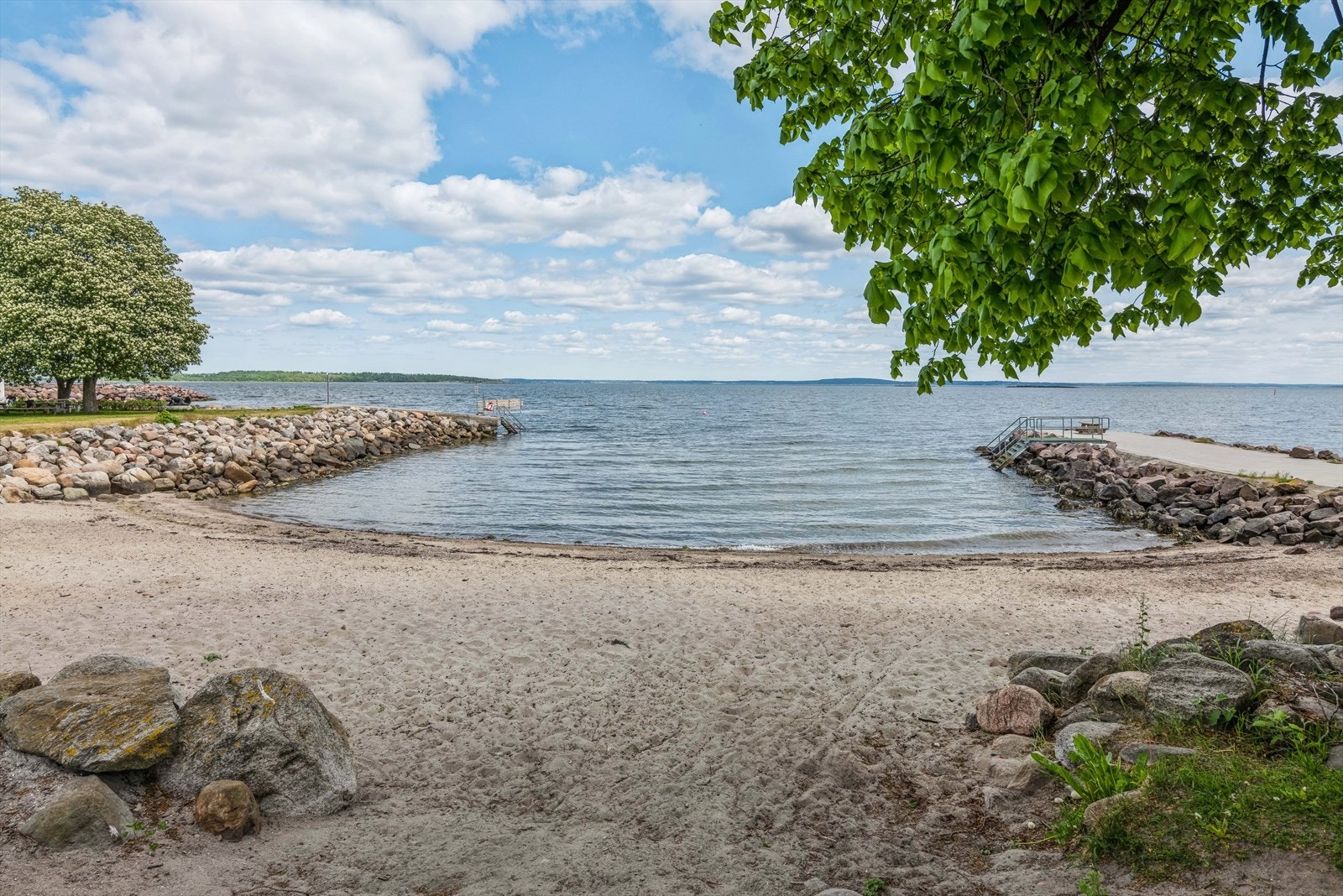 Flere nydelige strender i Åsgårstrand. Galleribilde