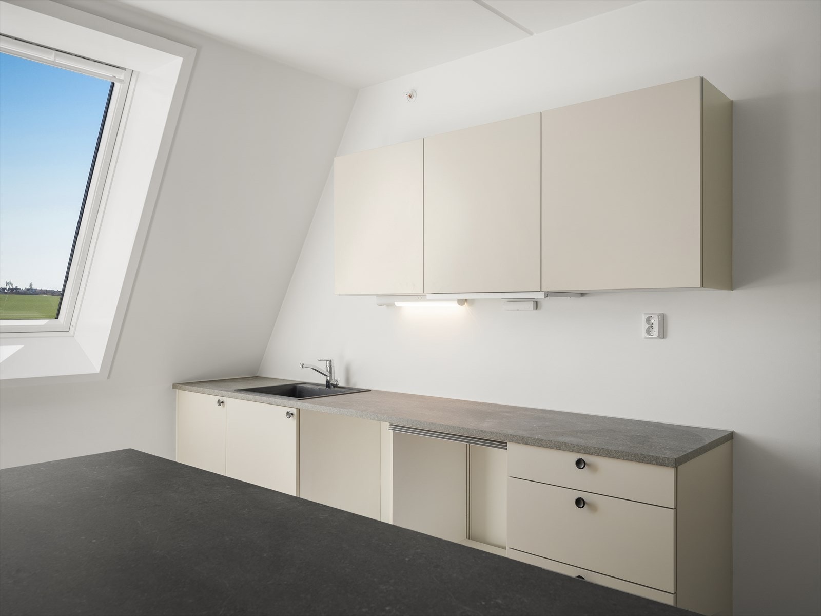 Oppgradert kjøkken fra HTH (modellen Focus Beige) Galleribilde