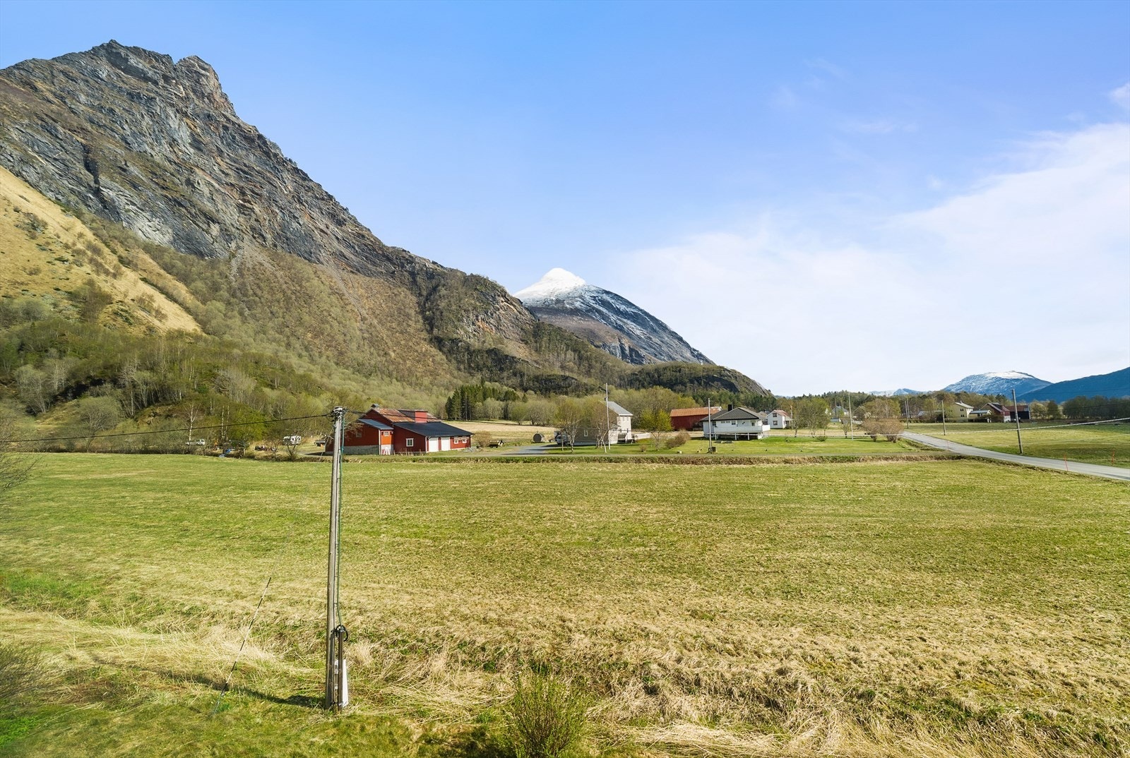 Skole og barnehage innen ca. 1,4 km Galleribilde